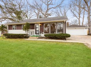 1174 Lake Geneva Blvd, Lake Geneva, WI 53147