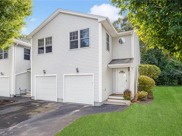 65 Rocky Brook Way, South Kingstown, RI 02879