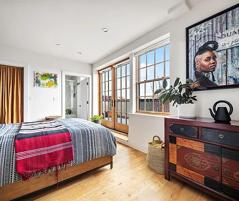 Sold by SERHANT. | media 22