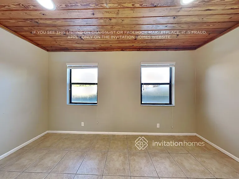 11869 Birch St — Photo 4
