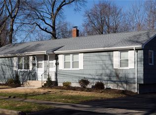24 Bullard St, Fairfield, CT 06825
