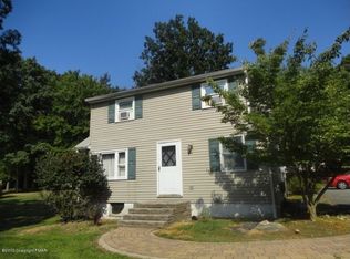 207 Shawnee Dr, East Stroudsburg, PA