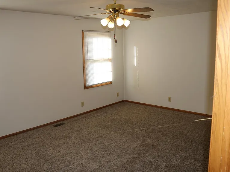 6335 Benjamin Pl — Photo 17