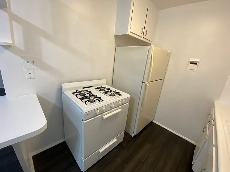 1019 Stanley Ave #1029 — Photo 12