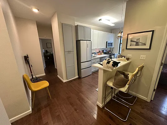 Rented by Corcoran | media 12