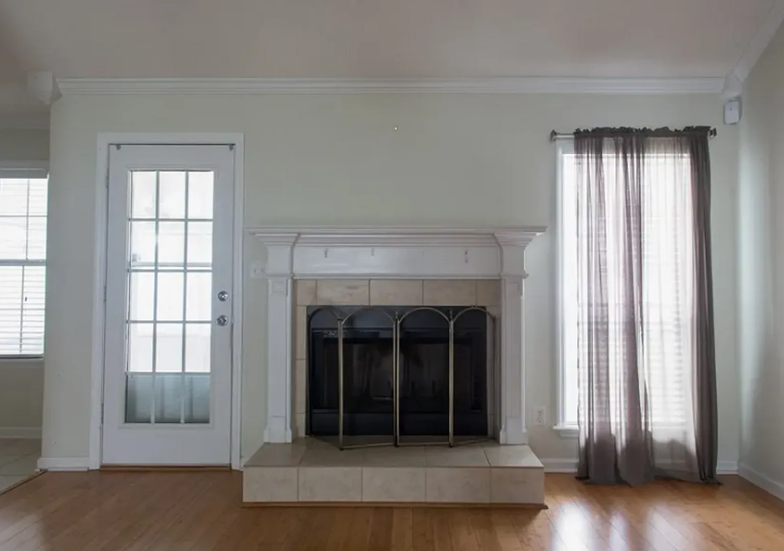 Southern Charm and Modern Comforts Await in this Exquisite Valdosta Home — Photo 4