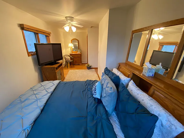1117 1/2 W Rocky Beach Ln #A — Photo 11