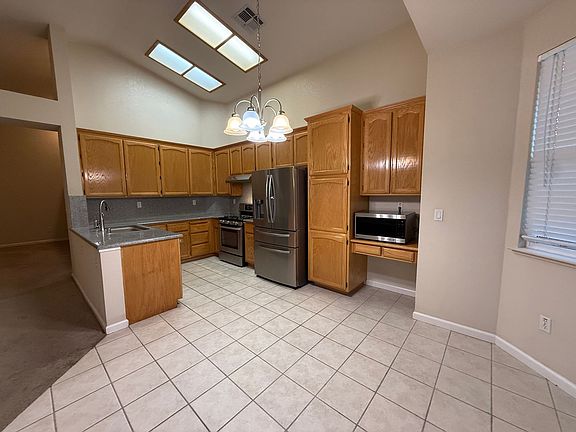 4th image of 7987 Kelvedon Way
