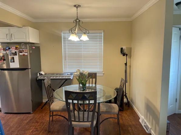 (undisclosed Address), Brookpark, OH 44142