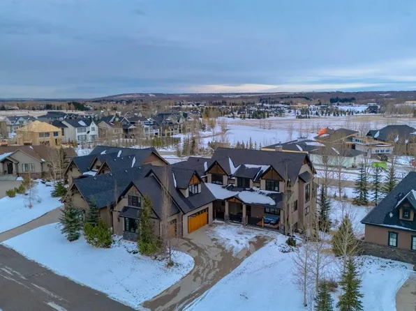 130 NW October Gold Way, Rocky View County, AB T3Z 0A3