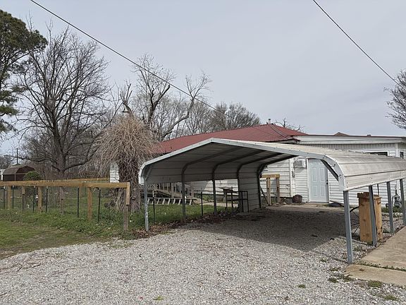 2nd image of 200 N Bill Rice St