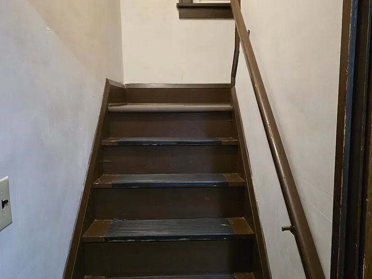 9519 Plymouth Ave — Photo 6