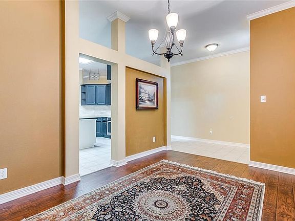 5th image of 6929 Mesa Dr