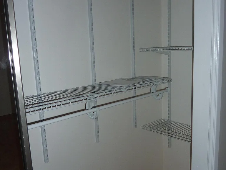 2055 Rodney Dr #111 — Photo 5