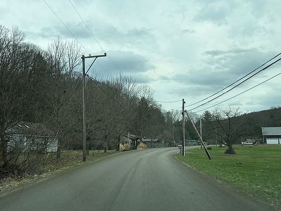 5th image of 533 Brown Run Rd