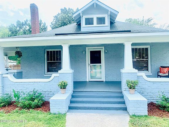 2nd image of 107 W Green St