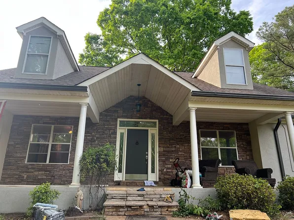 31 Dundee Pl, Sharpsburg, GA 30277