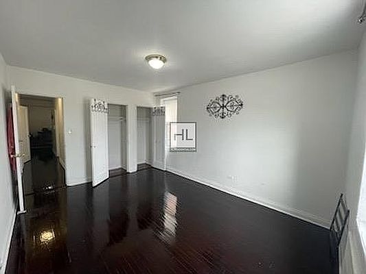 4th image of 209 Seagirt Ave #3
