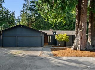 18610 92nd Ave W, Edmonds, WA 98020