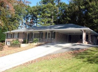 2852 Ponderosa Cir, Decatur, GA 30033