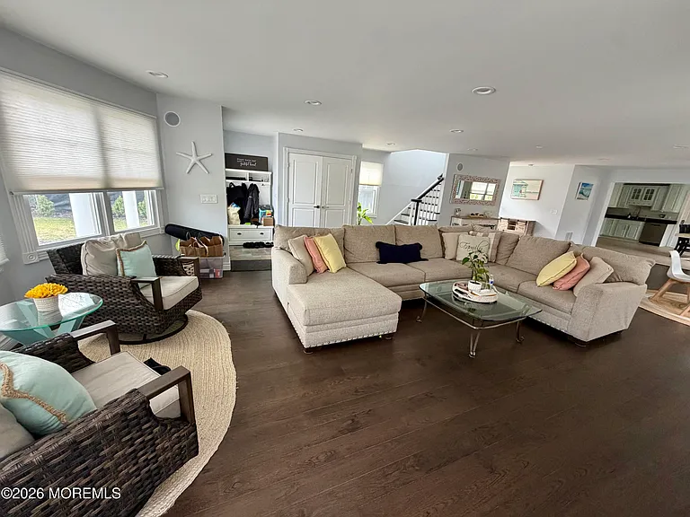41 Brookwillow Ave — Photo 6