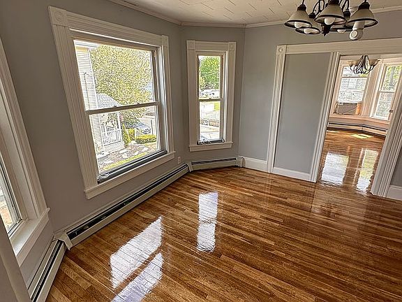 5th image of 23 17th Ave #2