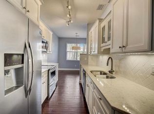 372 River Bluff Ln, Royal Palm Beach, FL 33411