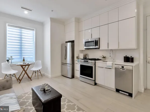 3527 14th St NW APT 1, Washington, DC 20010