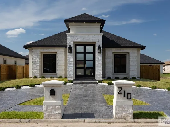 210 Paradise St, Rio Grande City, TX 78582