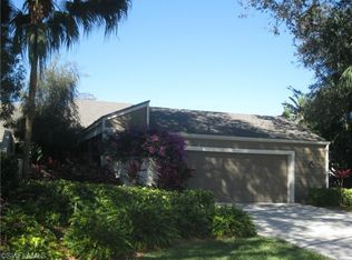 403 Edgemere Way N, Naples, FL 34105