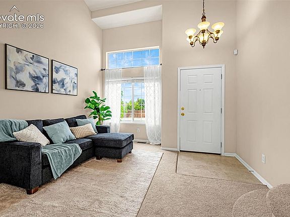 3rd image of 6919 Prairie Wind Dr