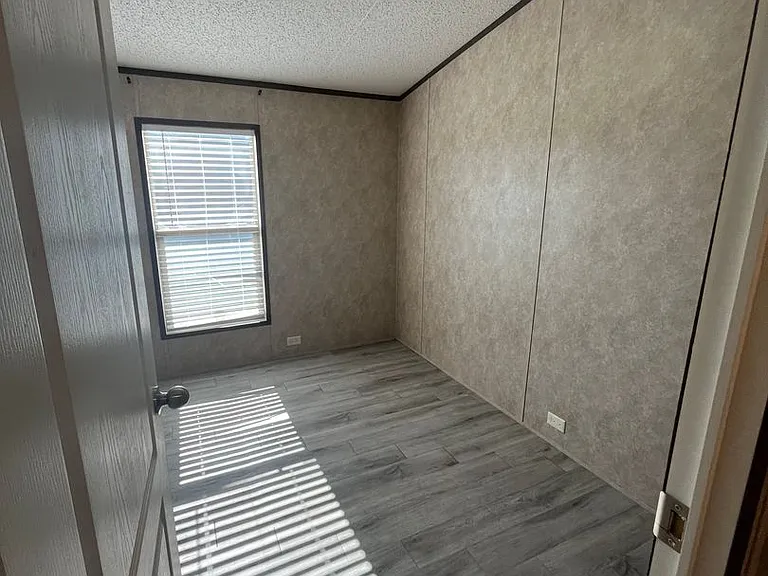 764 Wilson Dr — Photo 39