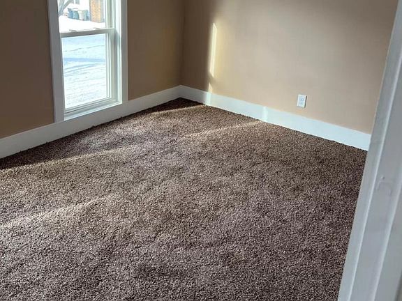 5th image of 726 N Scott St #2