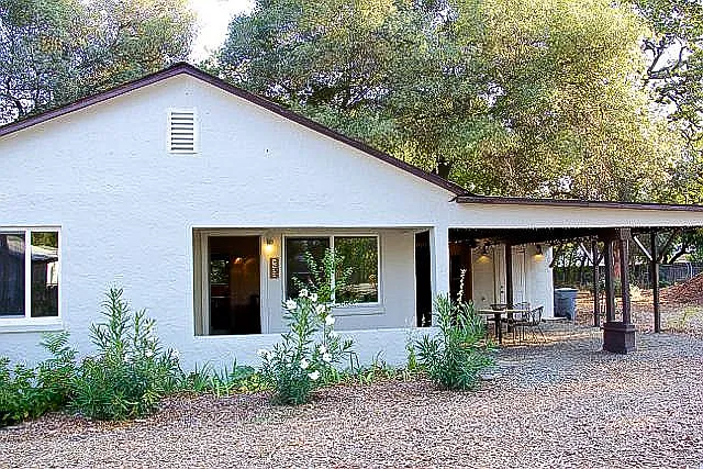 Jewell Ln — Photo 2