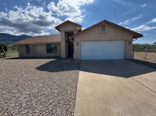 3821 E Keeling Rd, Hereford, AZ 85615