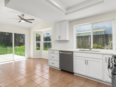 325 Cheyenne Ln, Escondido, CA, 92026