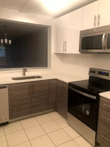 Newly renovated kitchen with all new appliances and cabinets - 2825 SW 22nd Ave #203