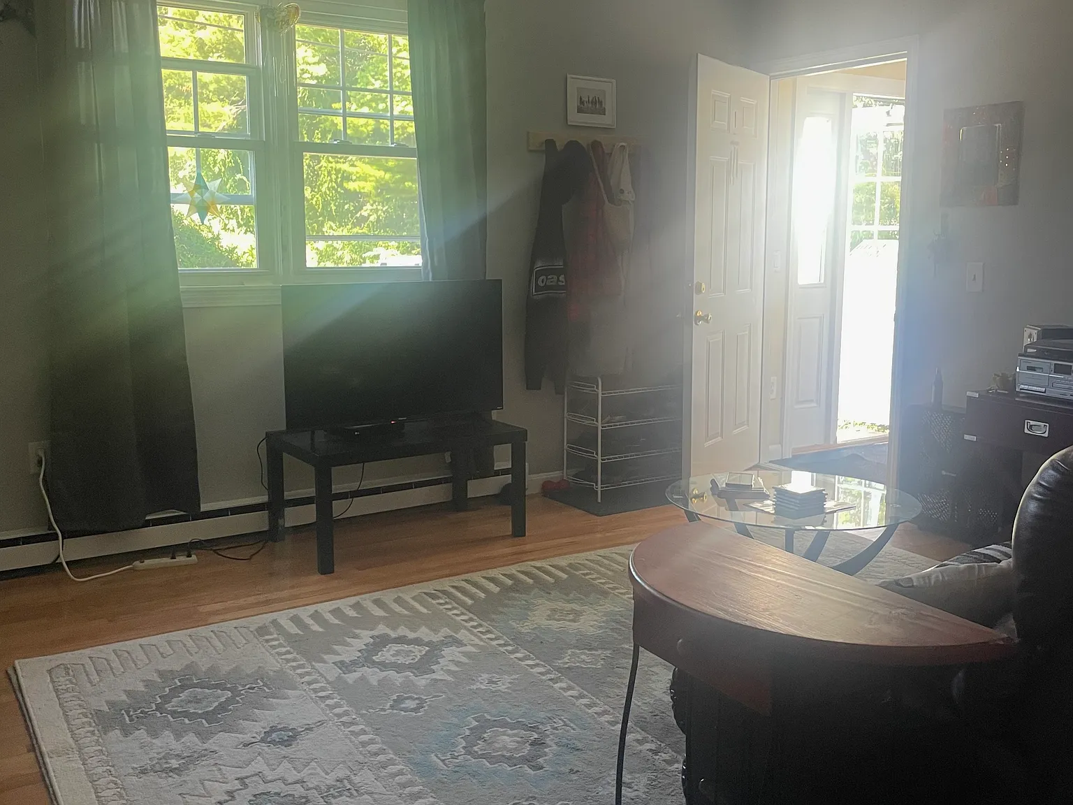 2 bed, 700 sqft, $1,800 — Photo 4