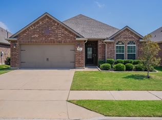 824 Lake Woodland Dr, Little Elm, TX 75068