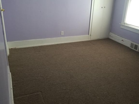 5th image of 112 Lisbon Ave Floor 1
