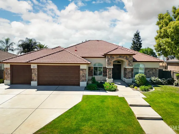 10117 Silverthorne Dr, Bakersfield, CA 93314