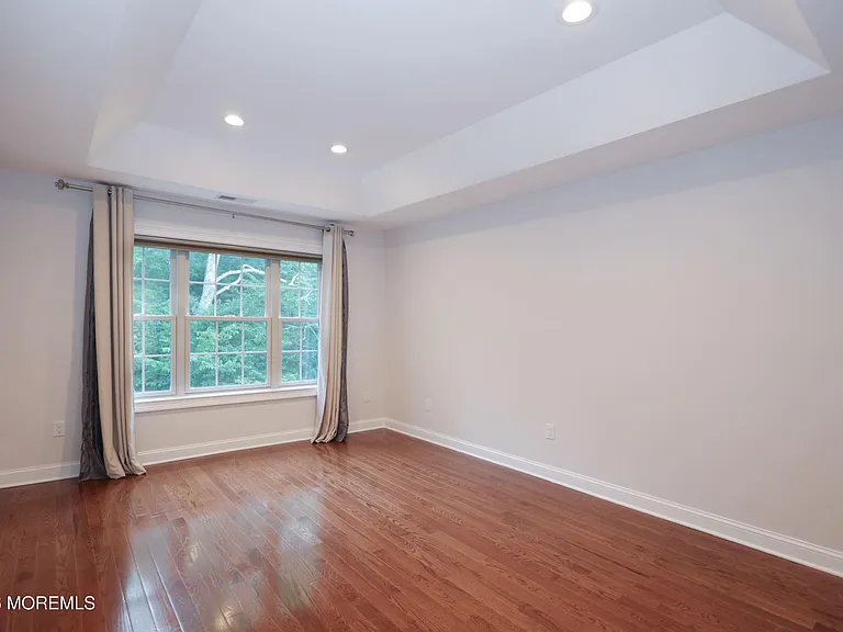 10 Gonzalez Dr — Photo 27