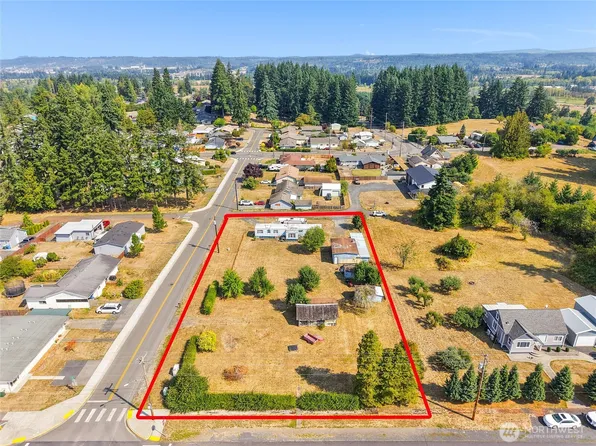 404 E Newaukum Street, Chehalis, WA 98532