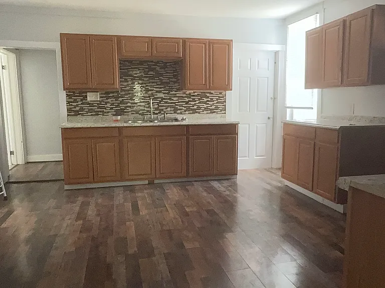 8684 Aitken Ave — Photo 1