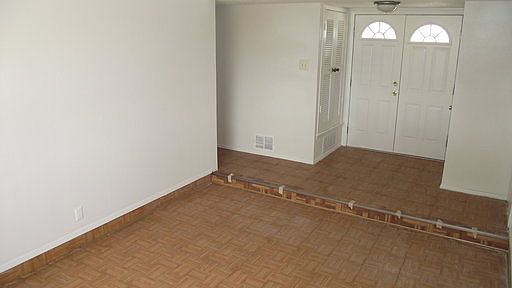 3rd image of 5786 Dalhart Dr
