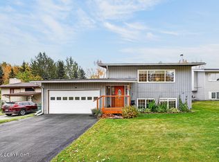 9031 Noble Cir, Anchorage, AK 99502
