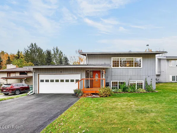 9031 Noble Cir, Anchorage, AK 99502