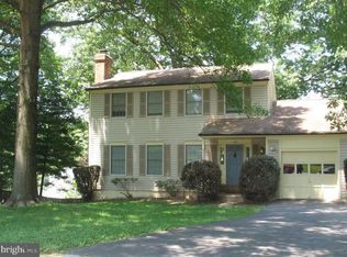 122 Summit Hall Rd, Gaithersburg, MD 20877