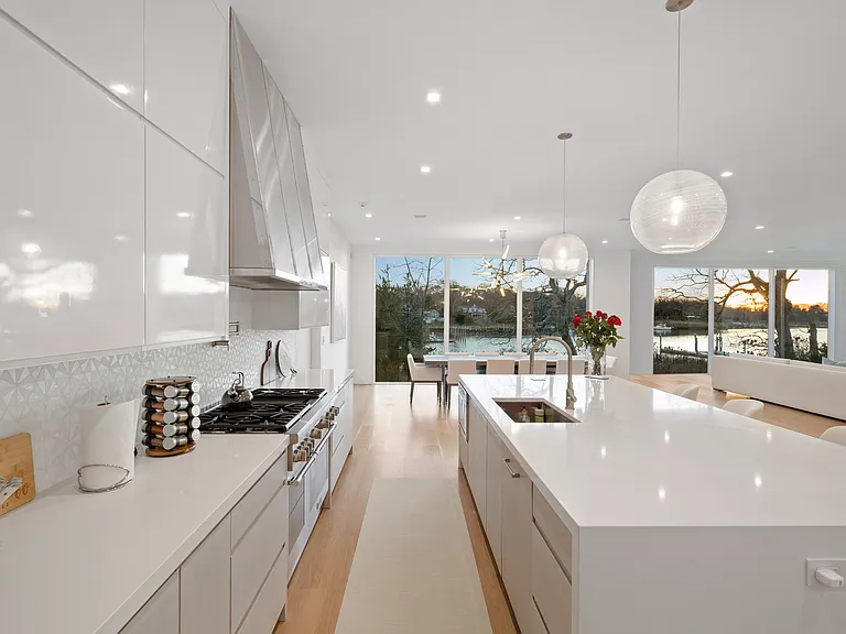 28 Kendalls Ln — Photo 9