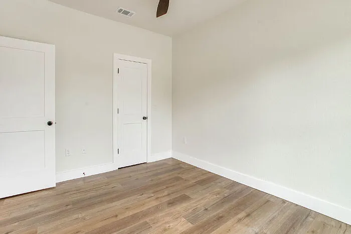 14 South Ave — Photo 13